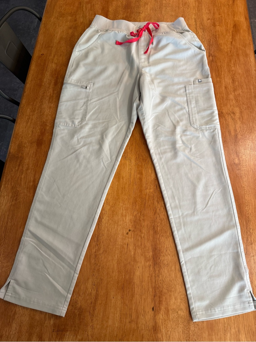 FIGS Women’s Large Tall Yola in Bone